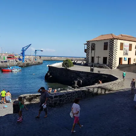 Céntrico, Amplio Y Con Balcón Cerca Del Mar *